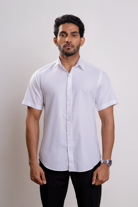 white washed oxford spread collar casual short sleeve shirt