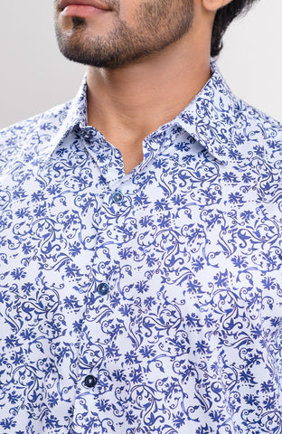 Light blue base dark blue floral print spread collar casual long sleeve shirt
