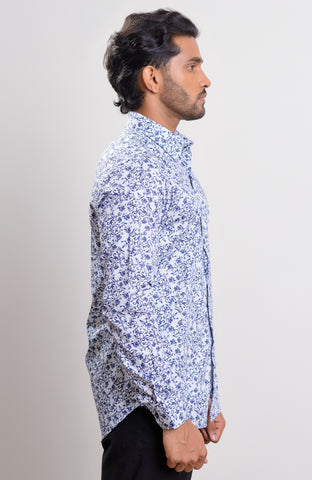 Light blue base dark blue floral print spread collar casual long sleeve shirt