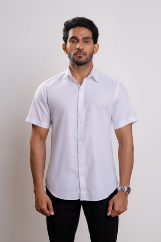 white washed oxford spread collar casual short sleeve shirt