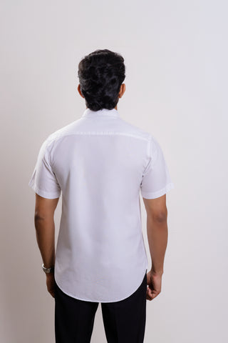 white washed oxford spread collar casual short sleeve shirt