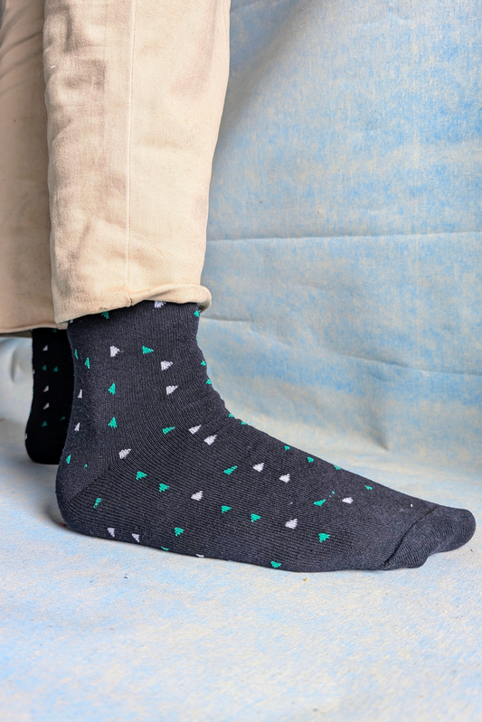 Green and White Triangles Full Socks