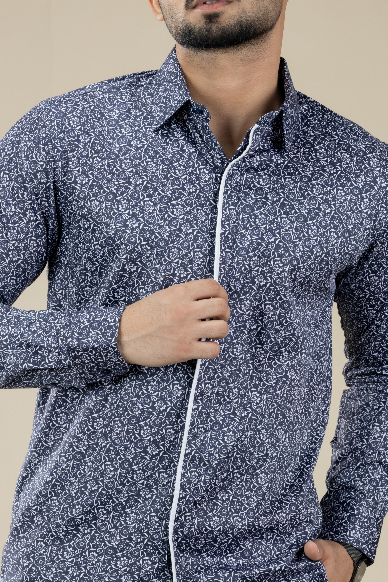 Floral Print Shirt with Placket Piping