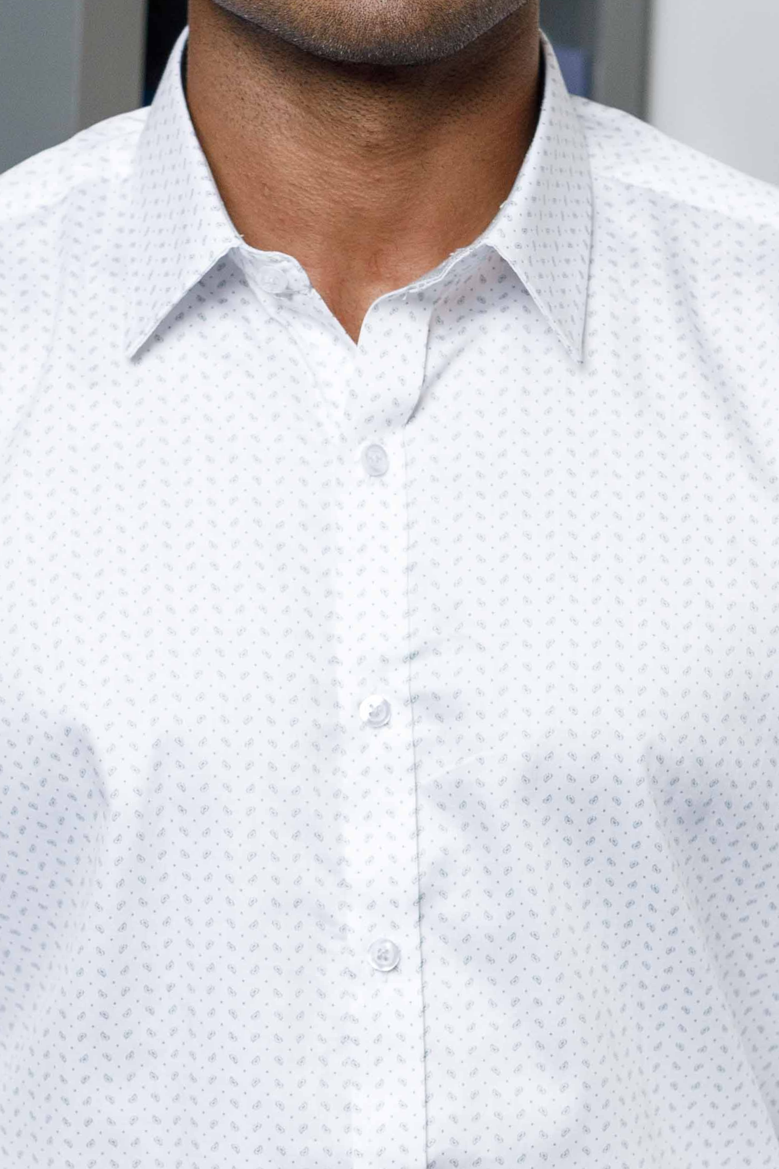 Gray Micro Paisley Print Shirt with Inner Collar Contrast