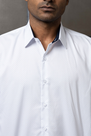 White Geometry Print Shirt with Inner Collar Contrast